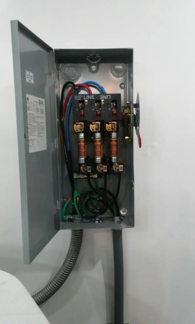 Three-phase disconnect switch installed for Electrical Wiring & Rewiring in Almira